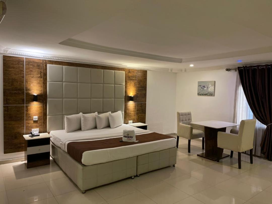 Hotel Presken Shonibare Estate Lagos Esterno foto