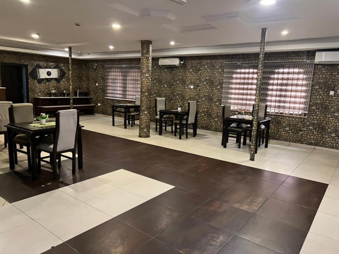 Hotel Presken Shonibare Estate Lagos Esterno foto